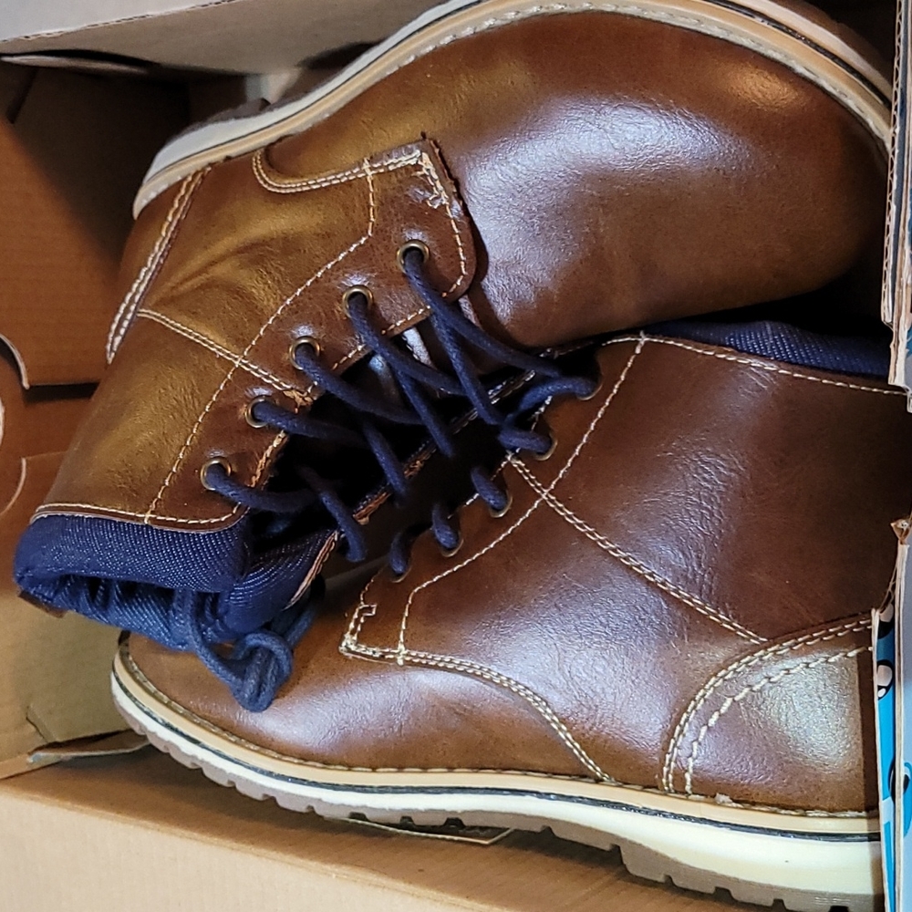 Brand New BoysVegan leather boots, Cognac trimmed in Denim